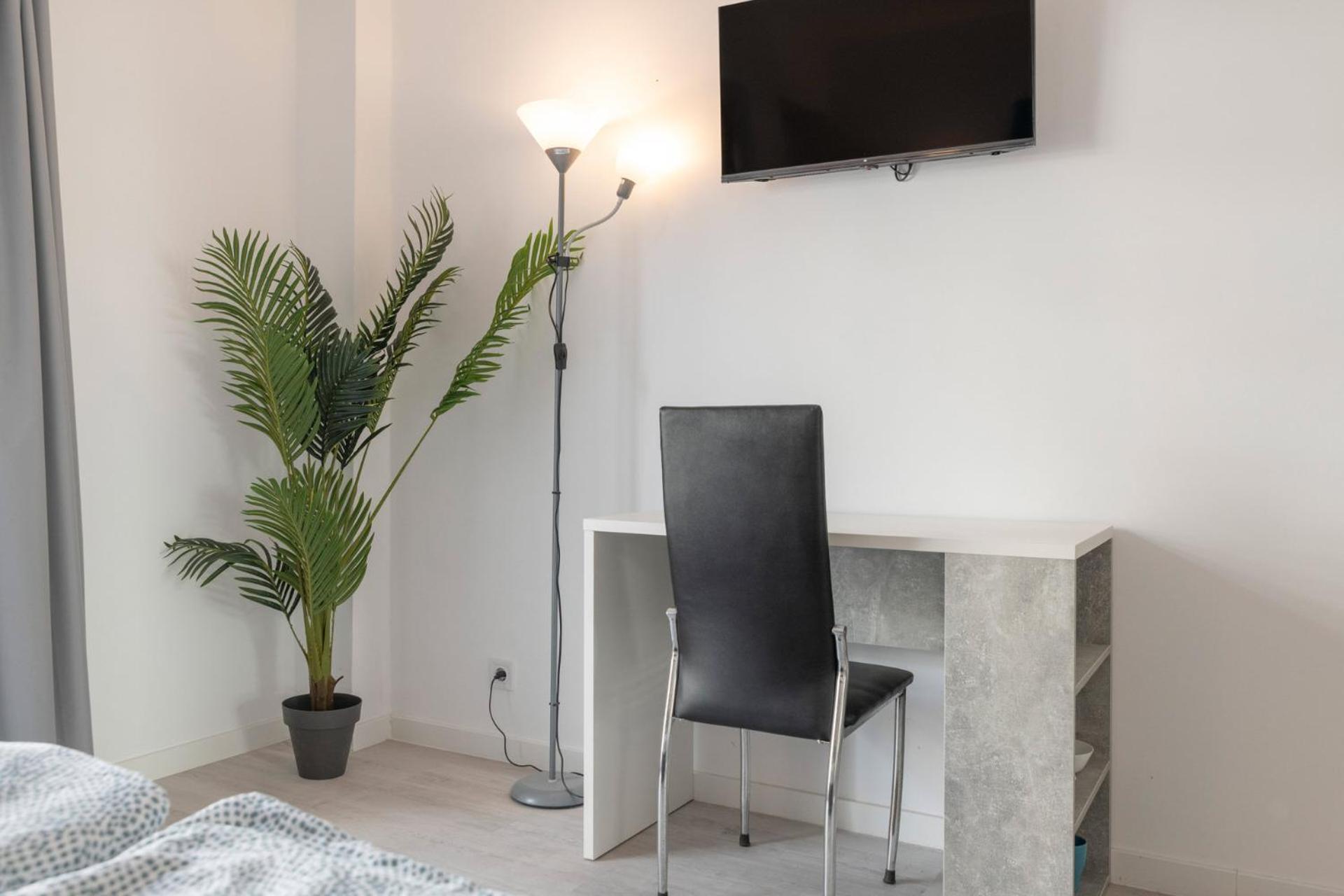 Beetroot, Jedes Zimmer Verfuegt Ueber Smart Tv , Eigenes Bad Mit Regendusche Und Balkon ยูคมายอร์ ภายนอก รูปภาพ